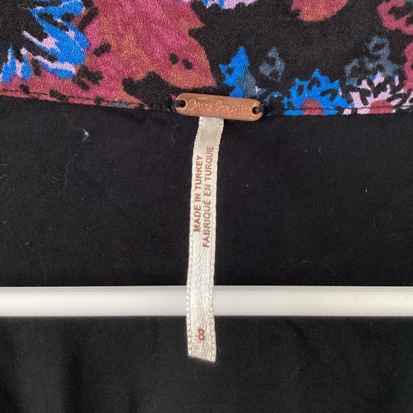 Free People Floral Mini Dress Women's 8 Long Sleeve V-Neck Boho Rayon - Picture 3 of 6